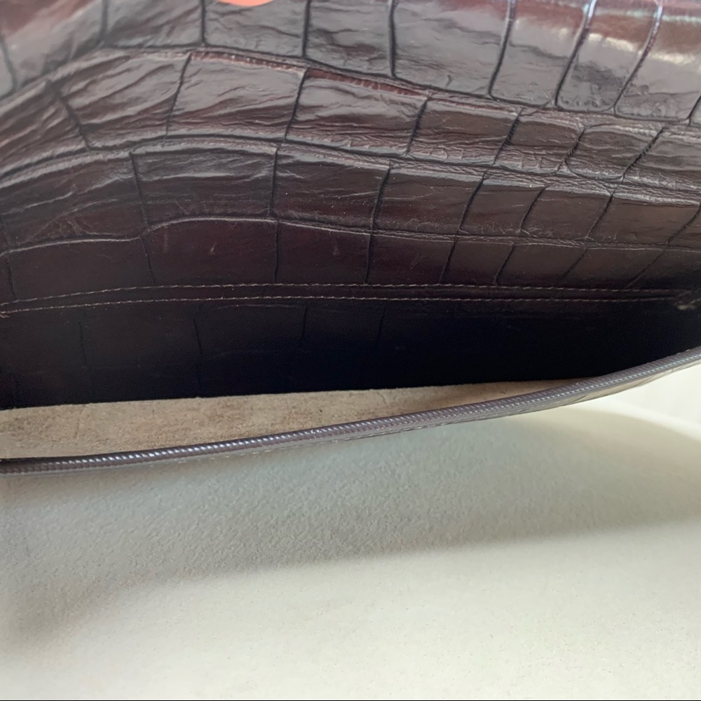 Vintage Dooney & Bourke Brown Croco Crossbody &Fob - Picture 5 of 8